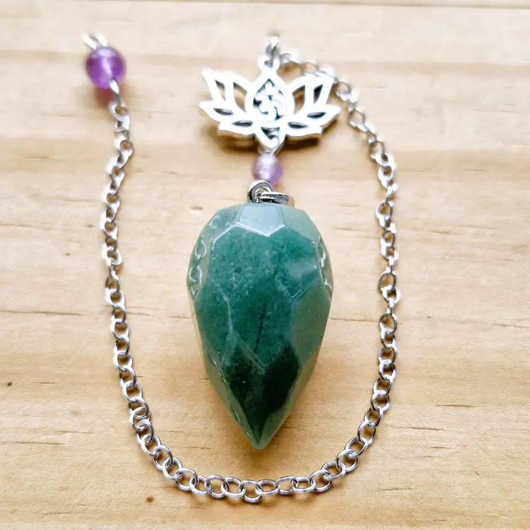 Aventurine faceted pendulum with Lotus charm