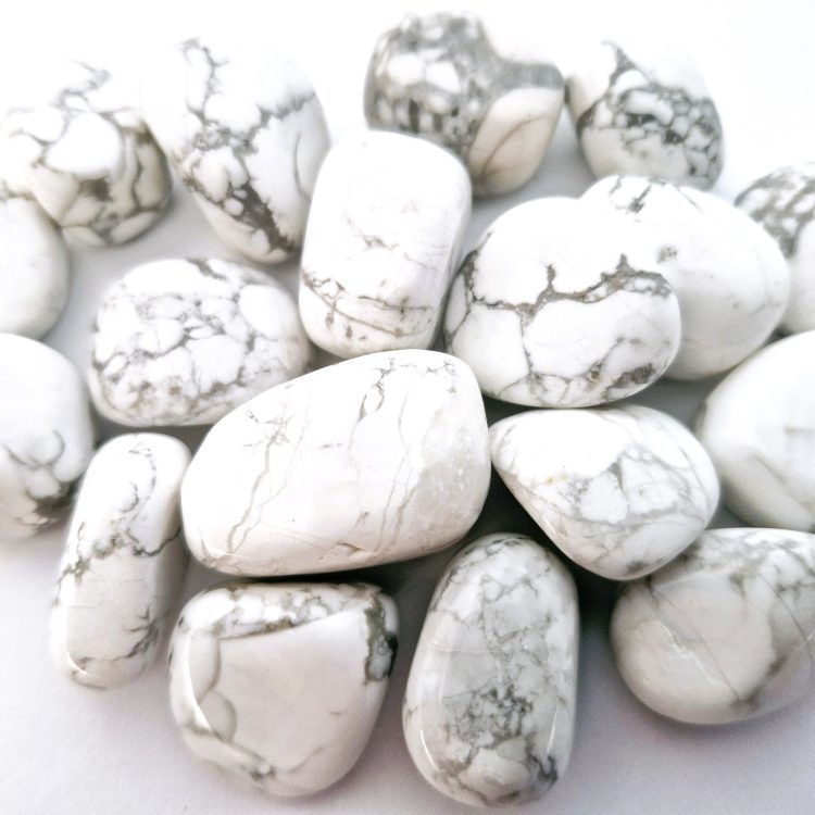 Howlite Tumble
