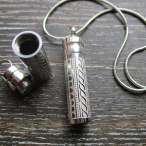 Cylinder Embossed Pendant