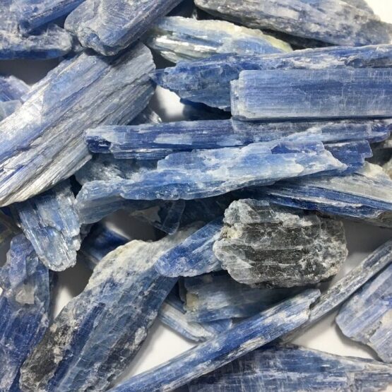 Kyanite shards