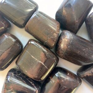 Garnet Faceted Large