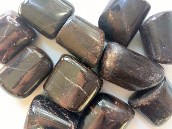 Garnet Faceted Large