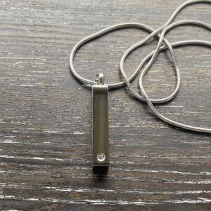 Bar with Zirconia Memorial Pendant
