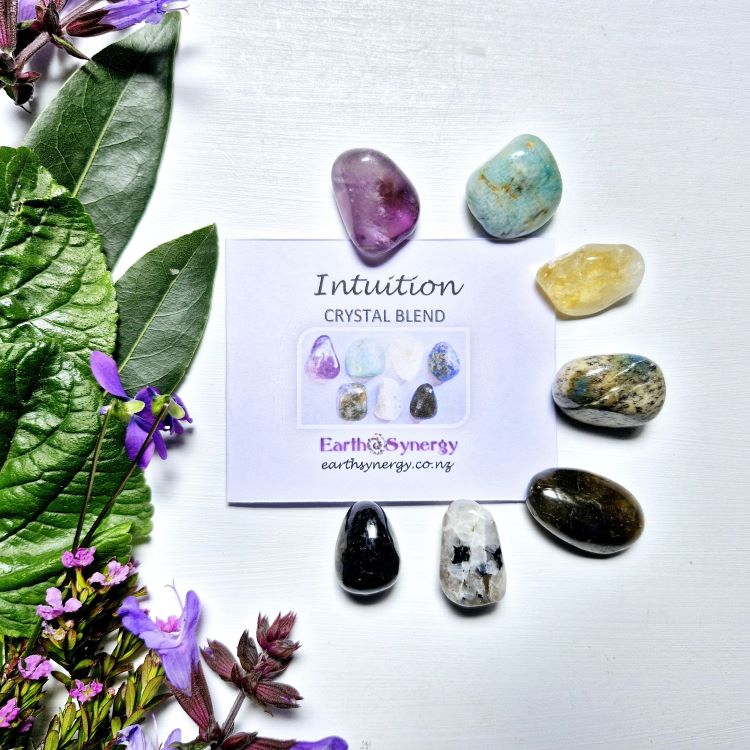 Intuition enhancing crystal blend