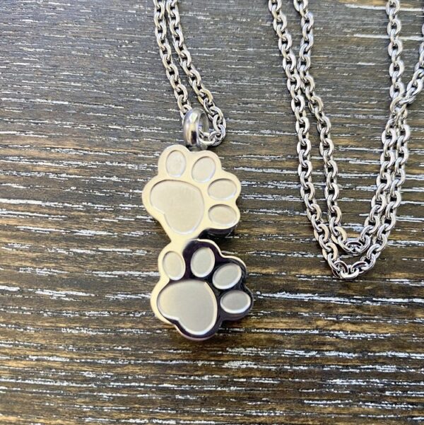 2 paws memorial pendant