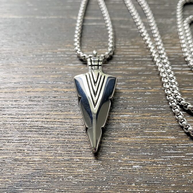 Arrow head memorial pendant