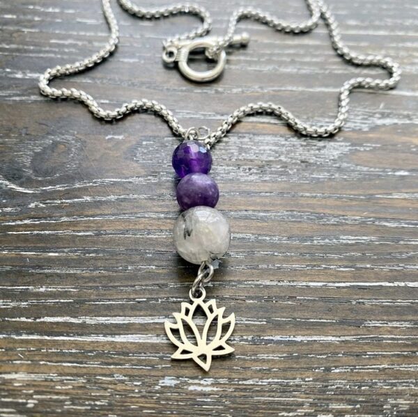 Anxiety drop necklace - style 1
