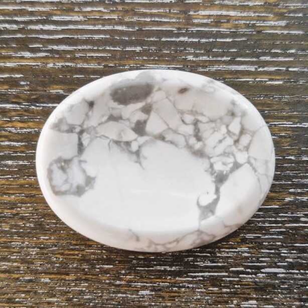 Howlite worry stone
