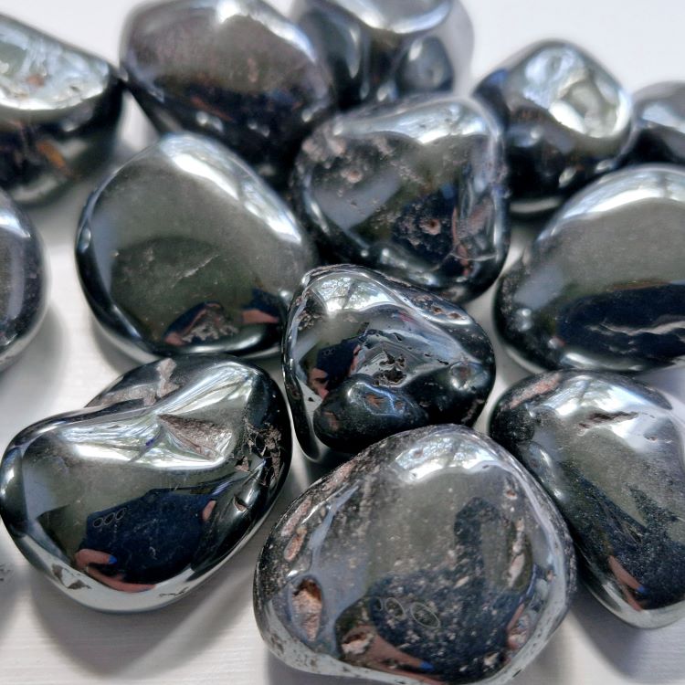 Hematite Tumble 40mm